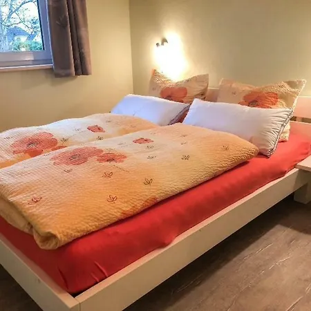 Holiday home Ferienhaus Boddensegler *